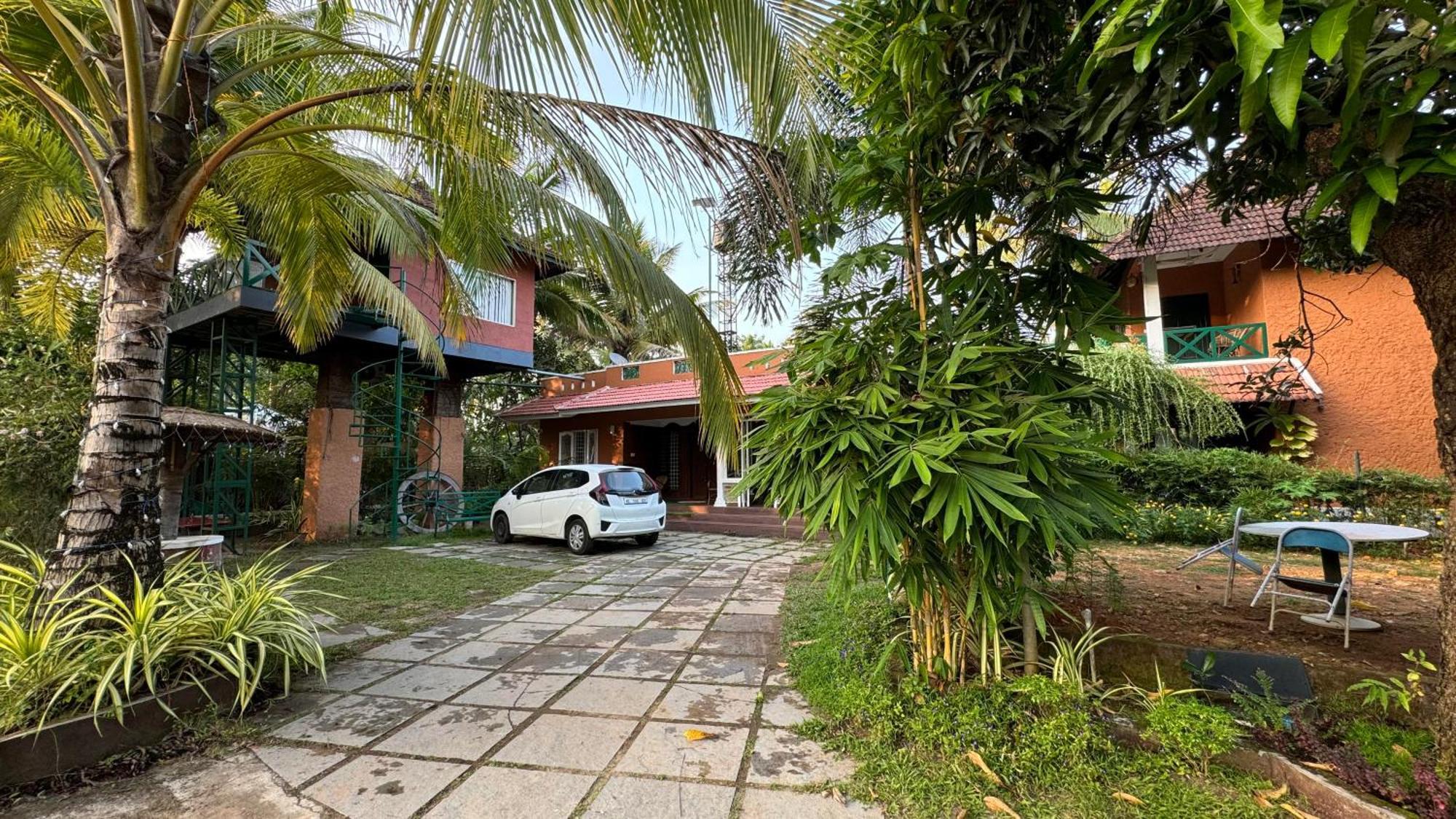 Garggi Kumarakom Village Homestay מראה חיצוני תמונה